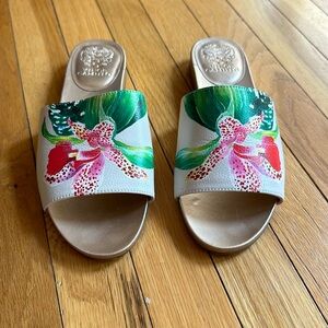 Vince Camuto Hayden floral tropical sandal size 9